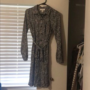 Motherhood Maternity Lightweight Button Down Dress